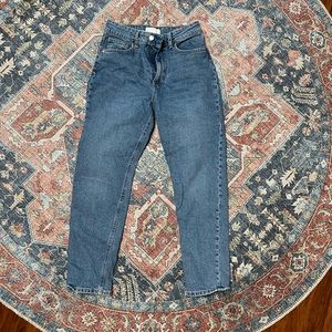 High-waist Mom Jeans